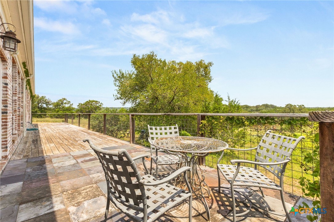 main property photo 31