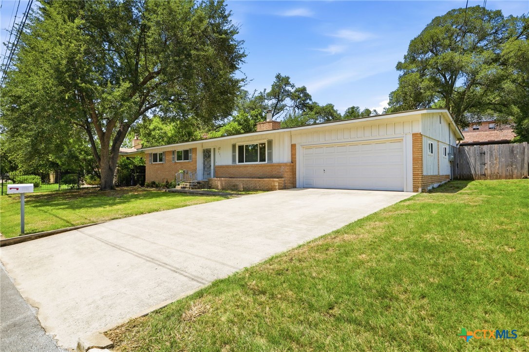 main property photo 1