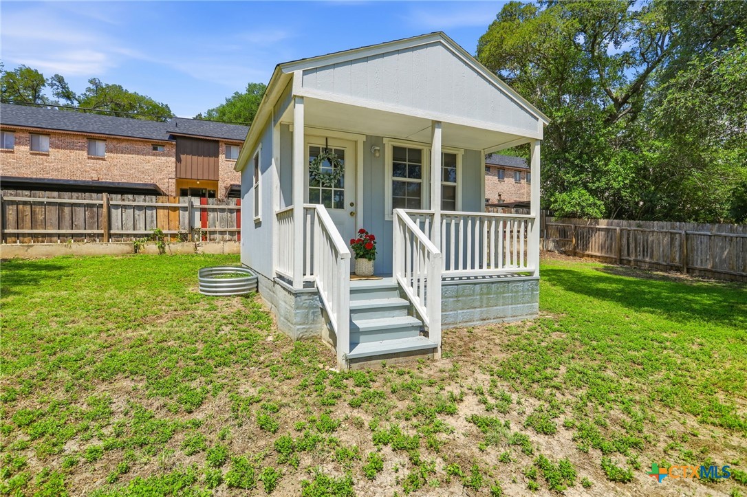 main property photo 23