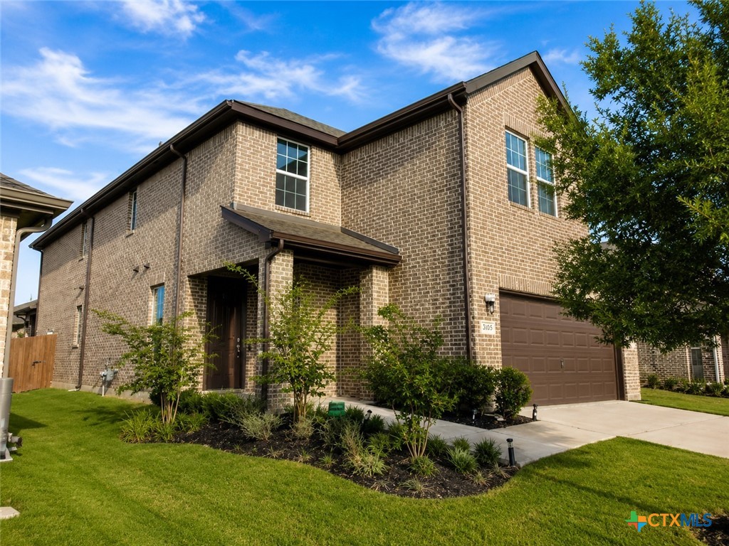 main property photo 13