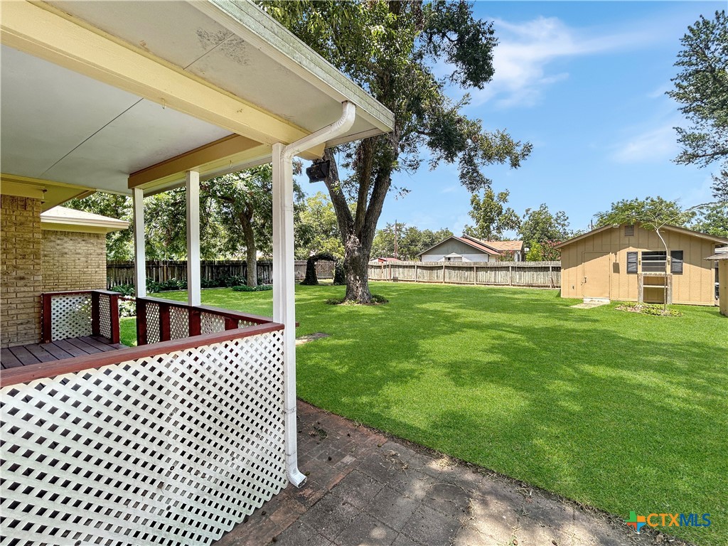 main property photo 16