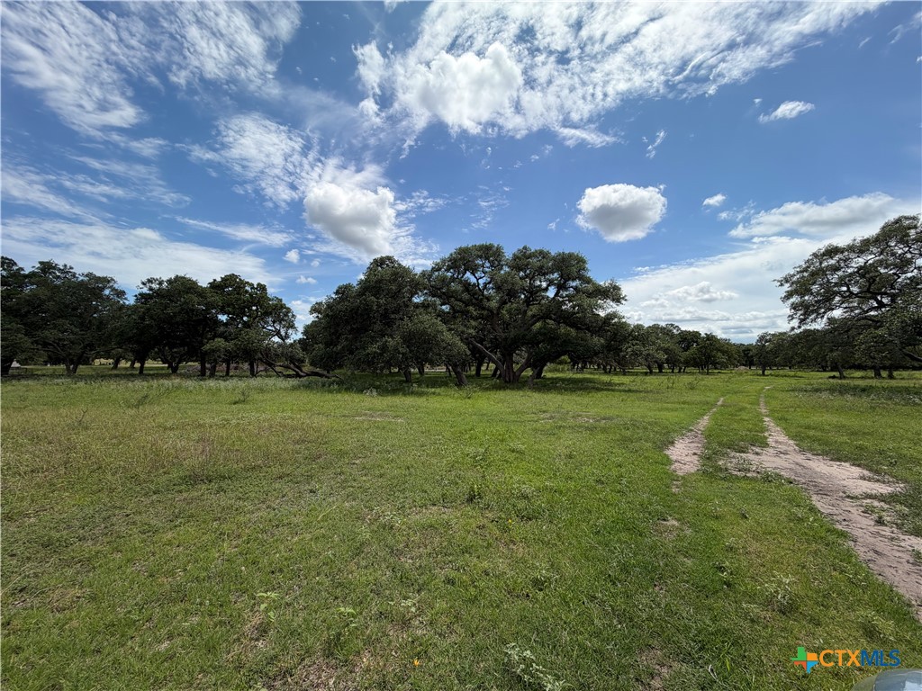 main property photo 11