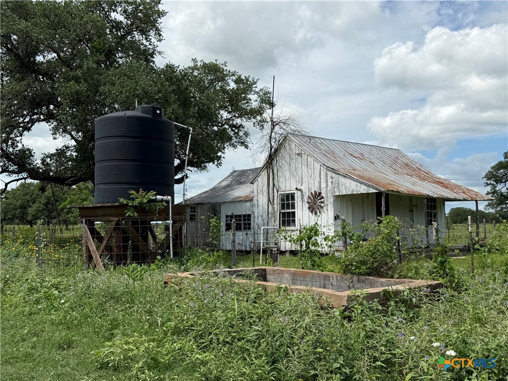 main property photo 34