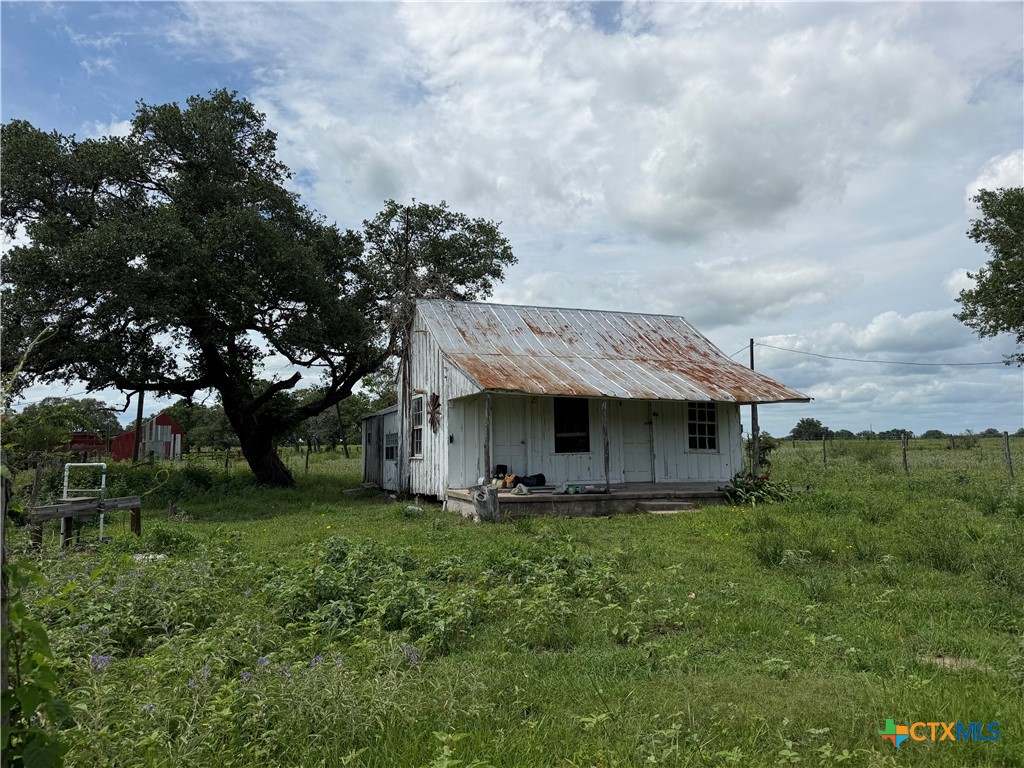 main property photo 35