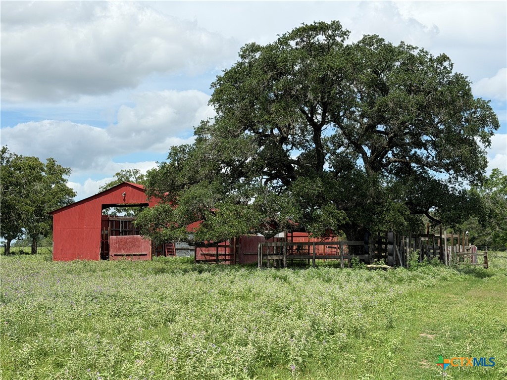 main property photo 37