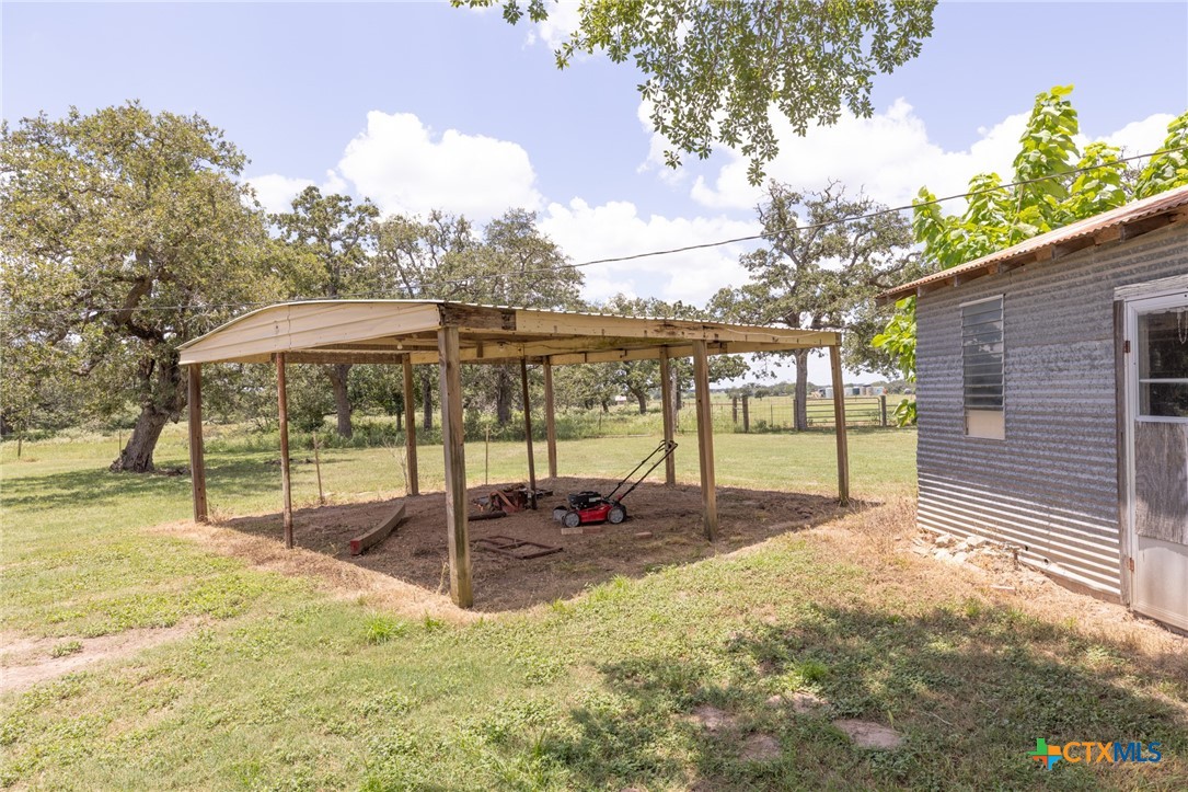 main property photo 29