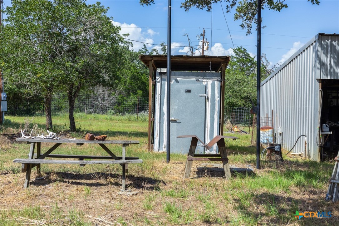 main property photo 13