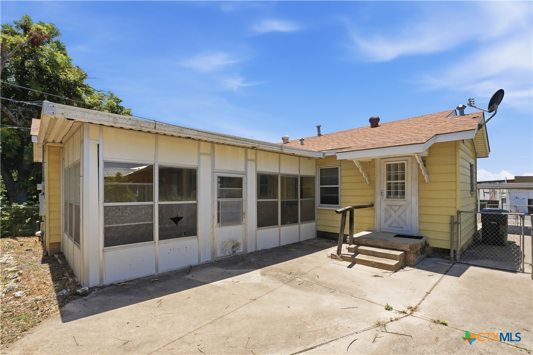 main property photo 26
