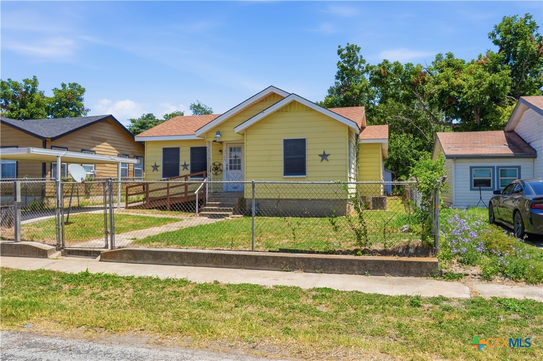 main property photo 3