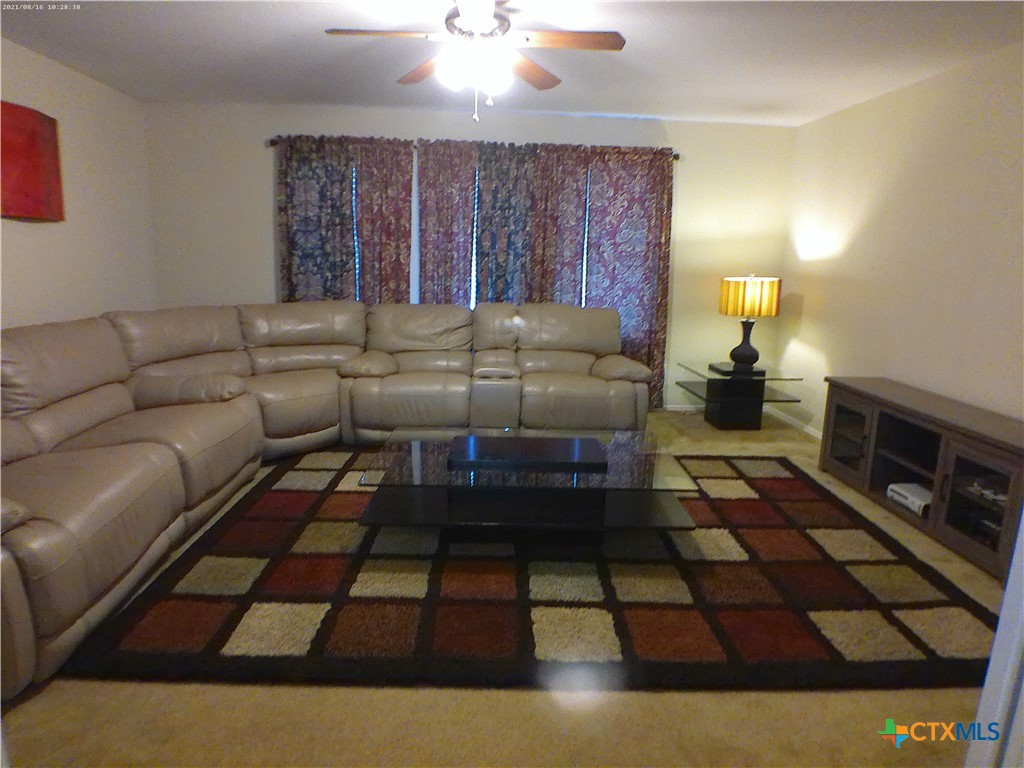 main property photo 13