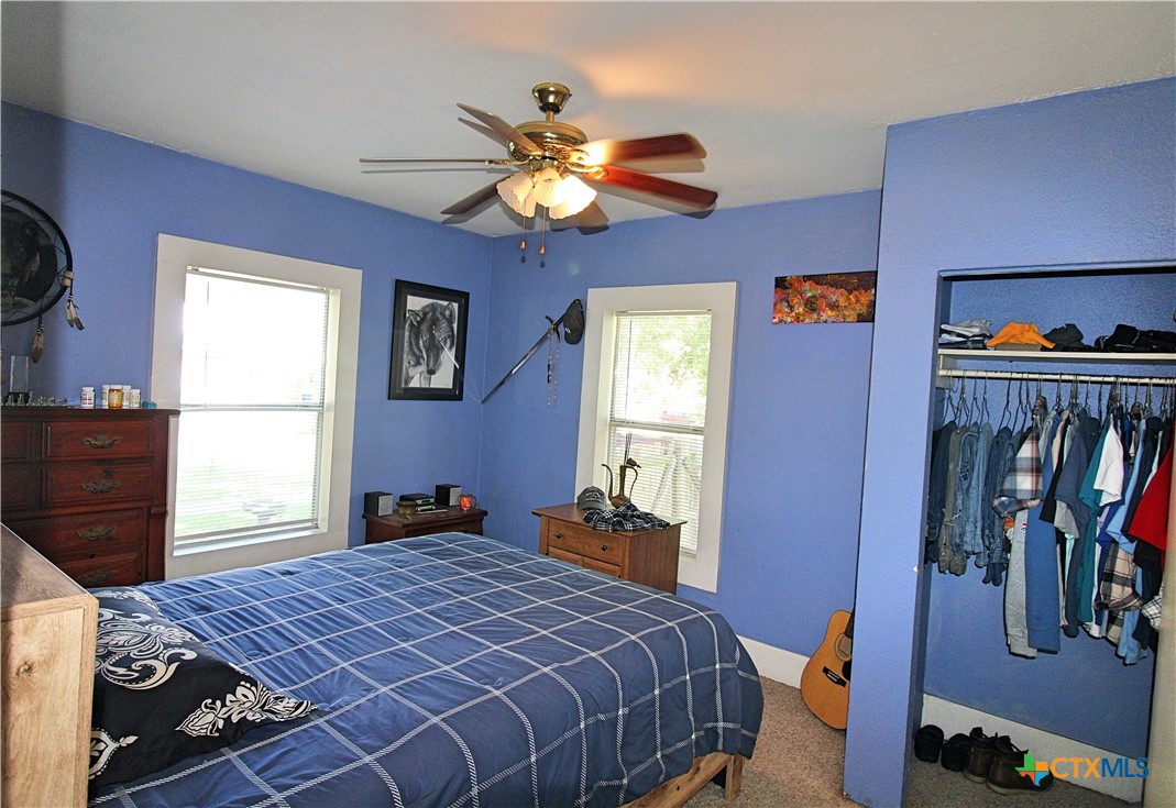 main property photo 11