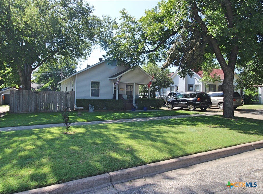 main property photo 2