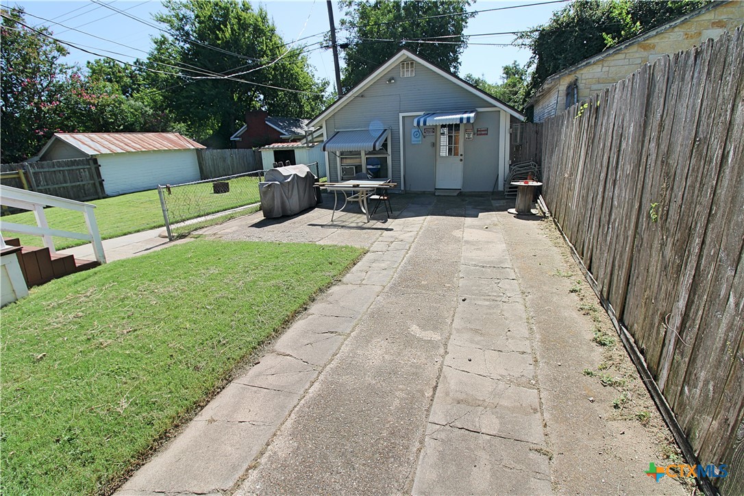 main property photo 21