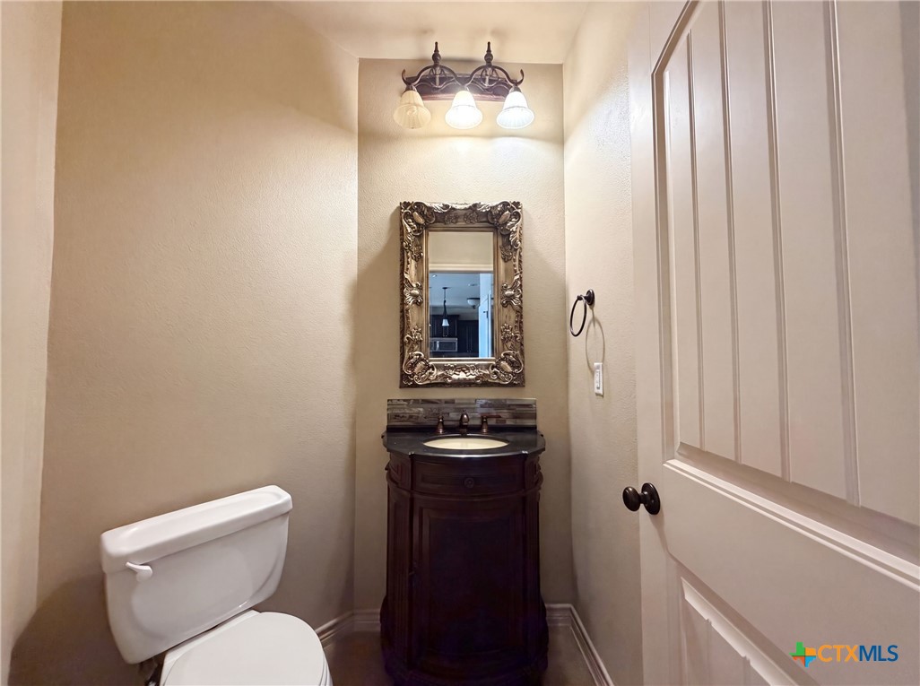main property photo 12
