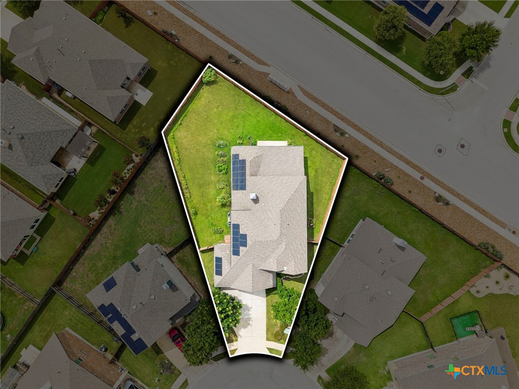 main property photo 34