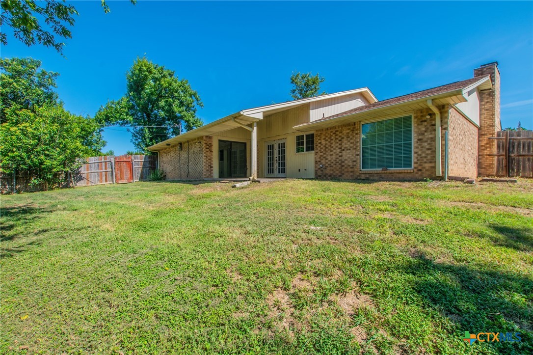main property photo 29