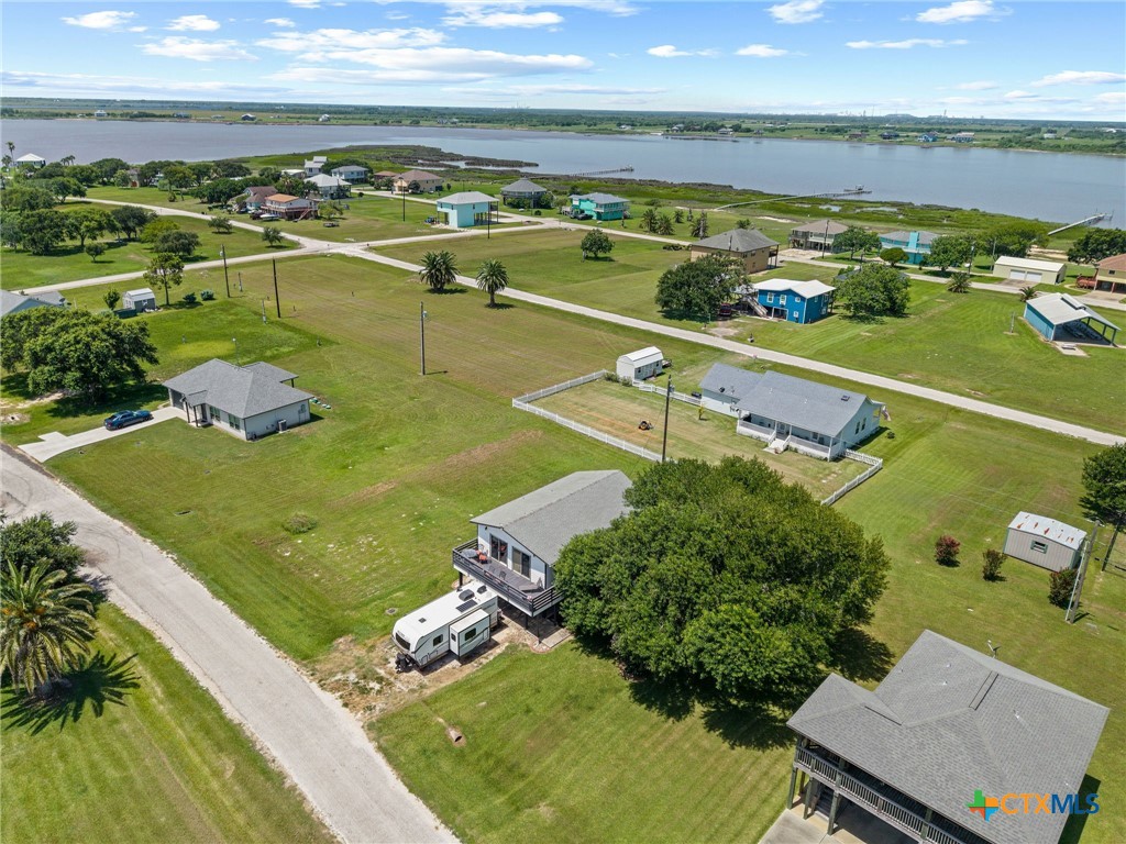 main property photo 25