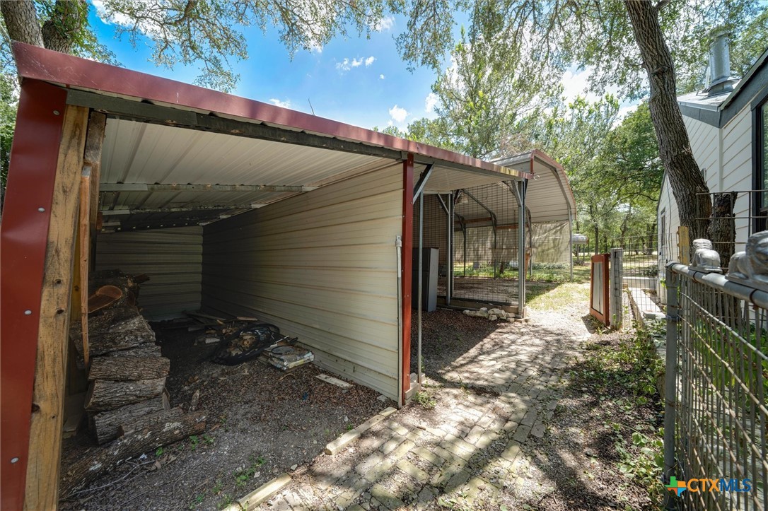 main property photo 27