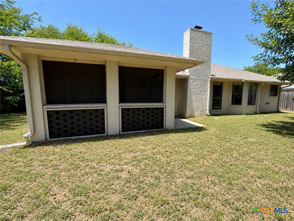 main property photo 13