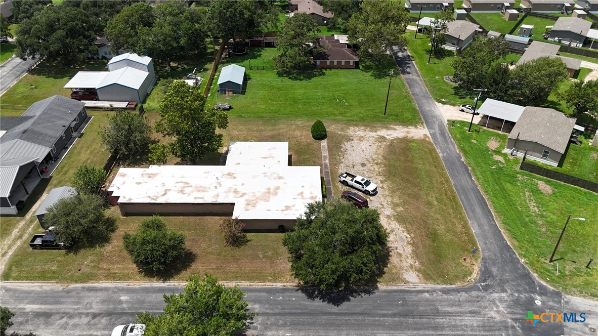 main property photo 6