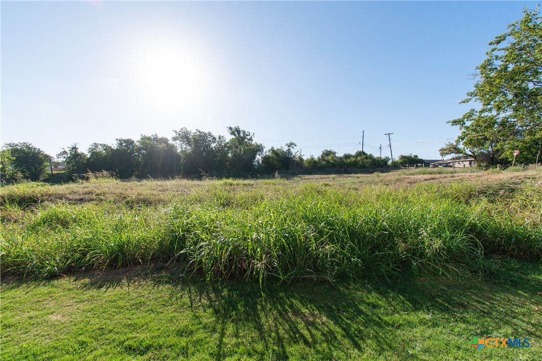 main property photo 17