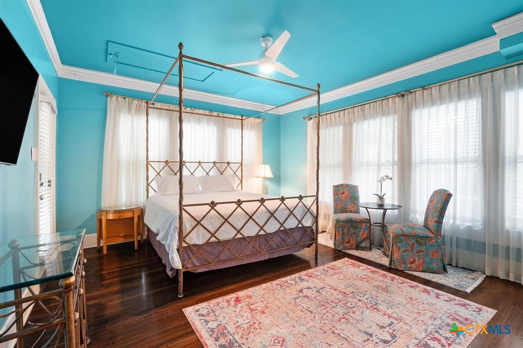 main property photo 18
