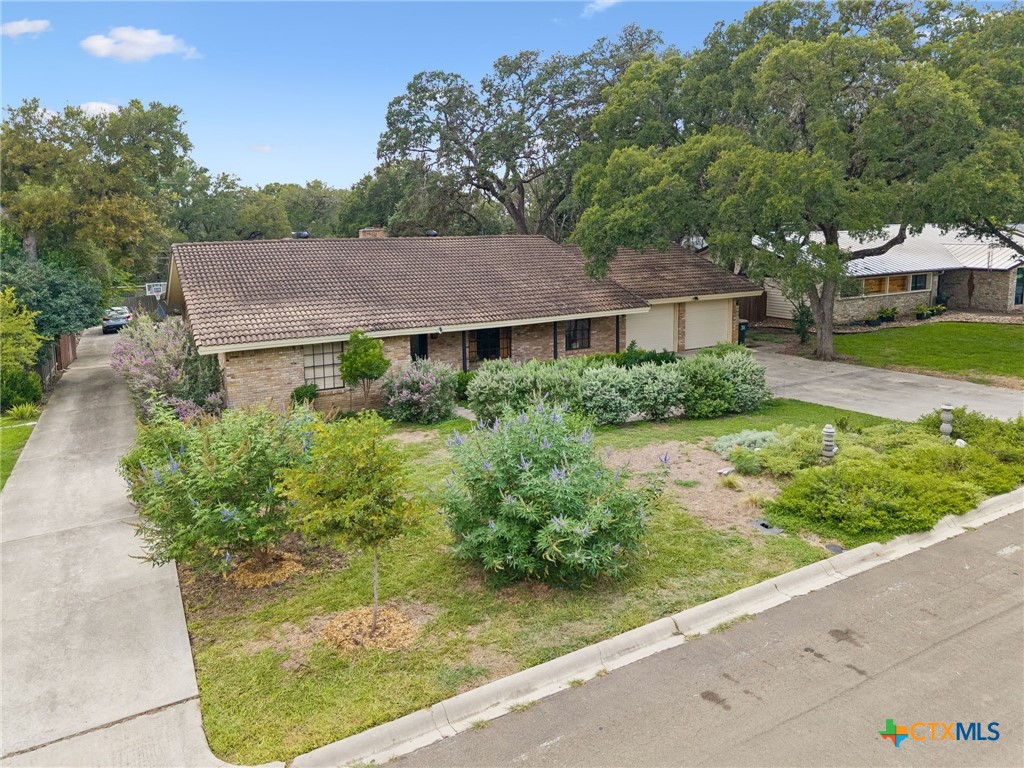 main property photo 38