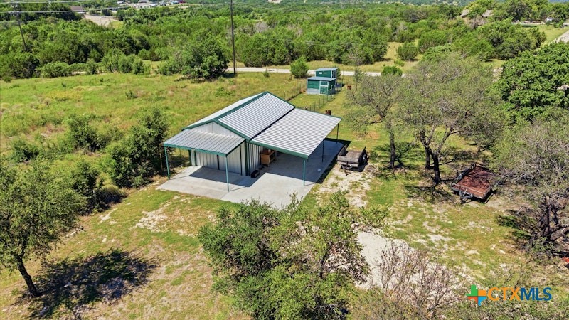 main property photo 11