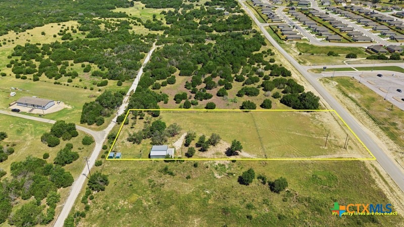 main property photo 9