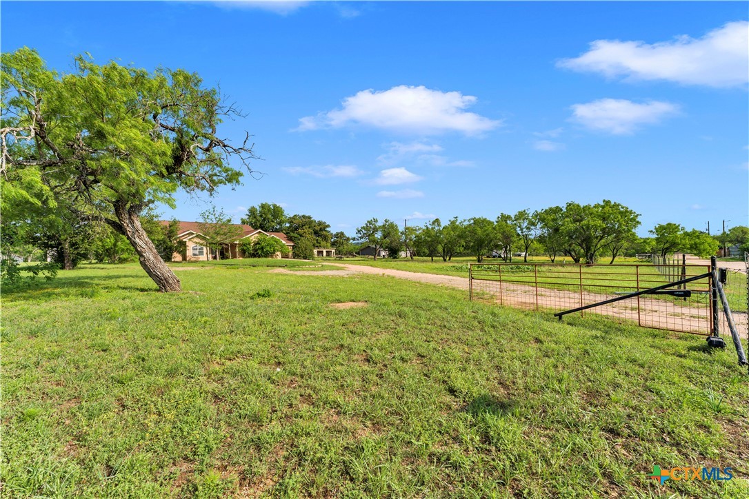 main property photo 45