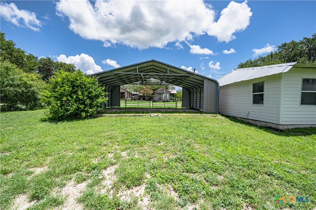 main property photo 36