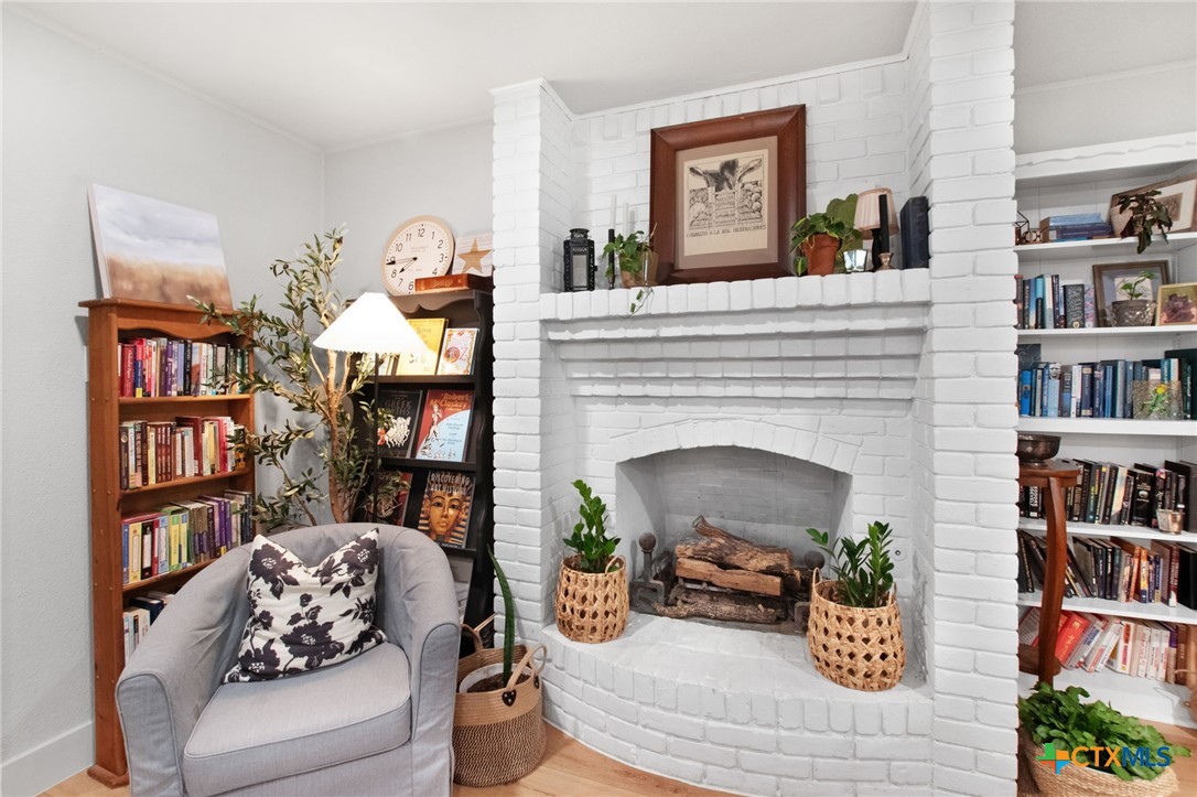 main property photo 21