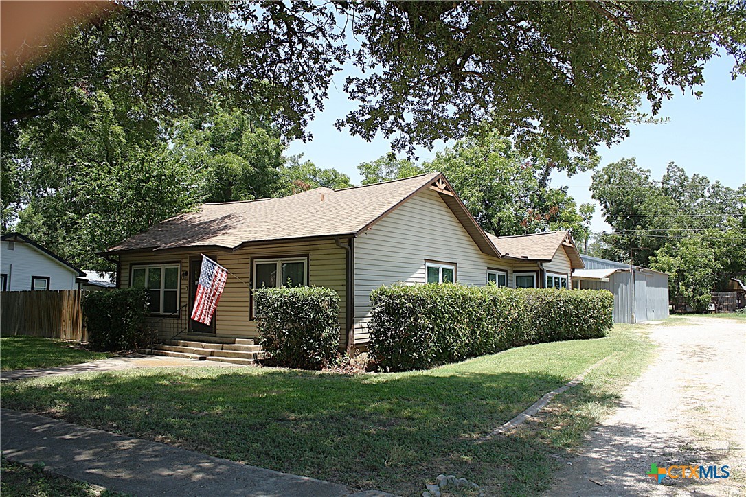 main property photo 2