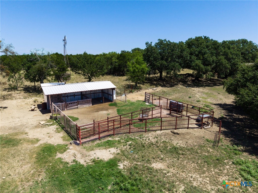 main property photo 29