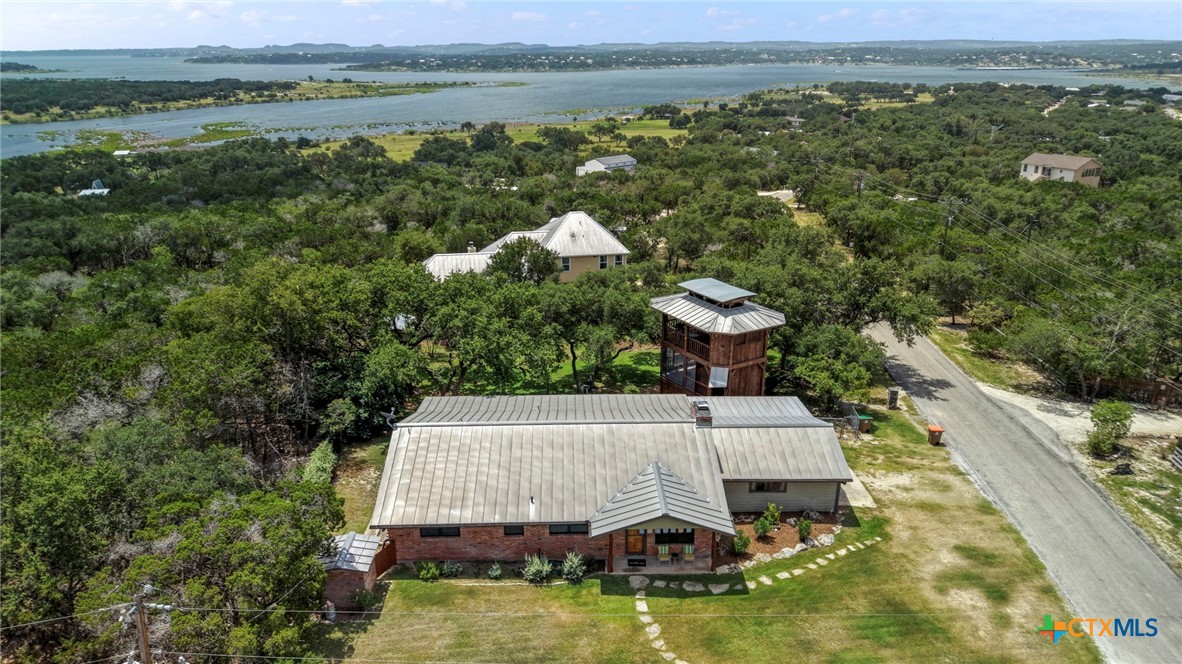 main property photo 44