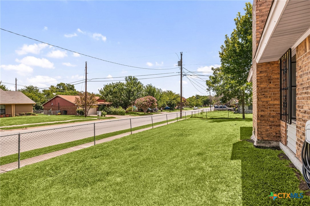 main property photo 27