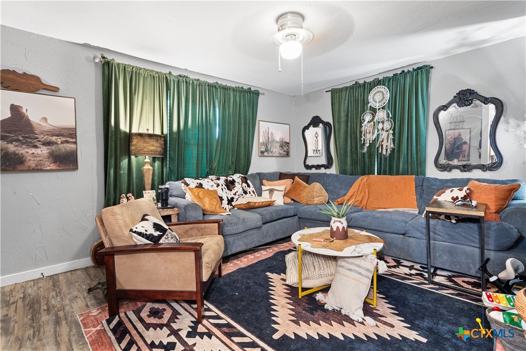 main property photo 5