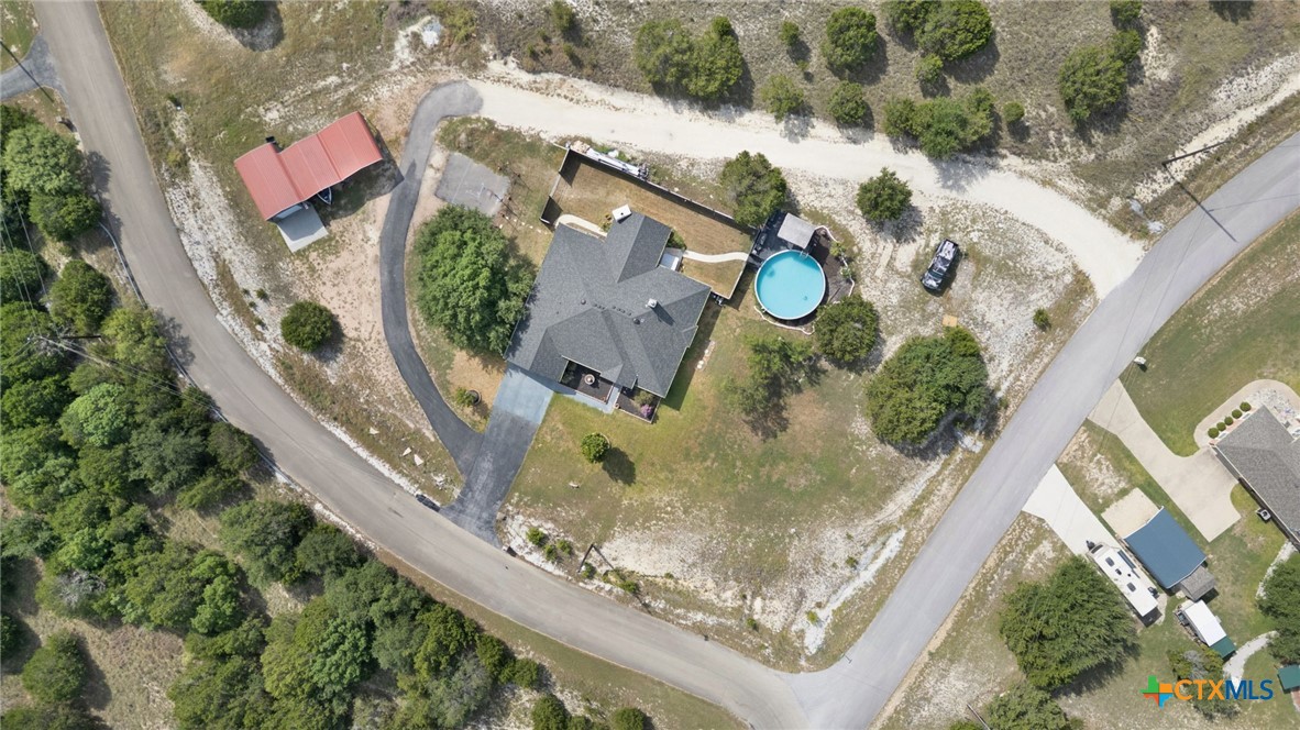 main property photo 46