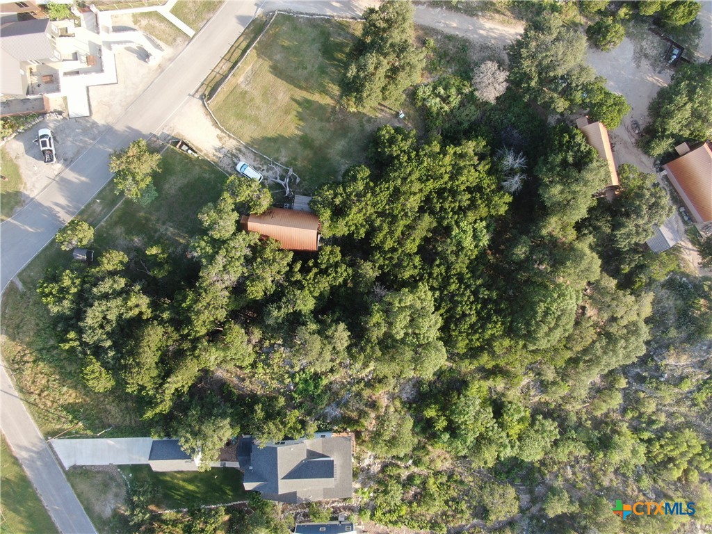 main property photo 16