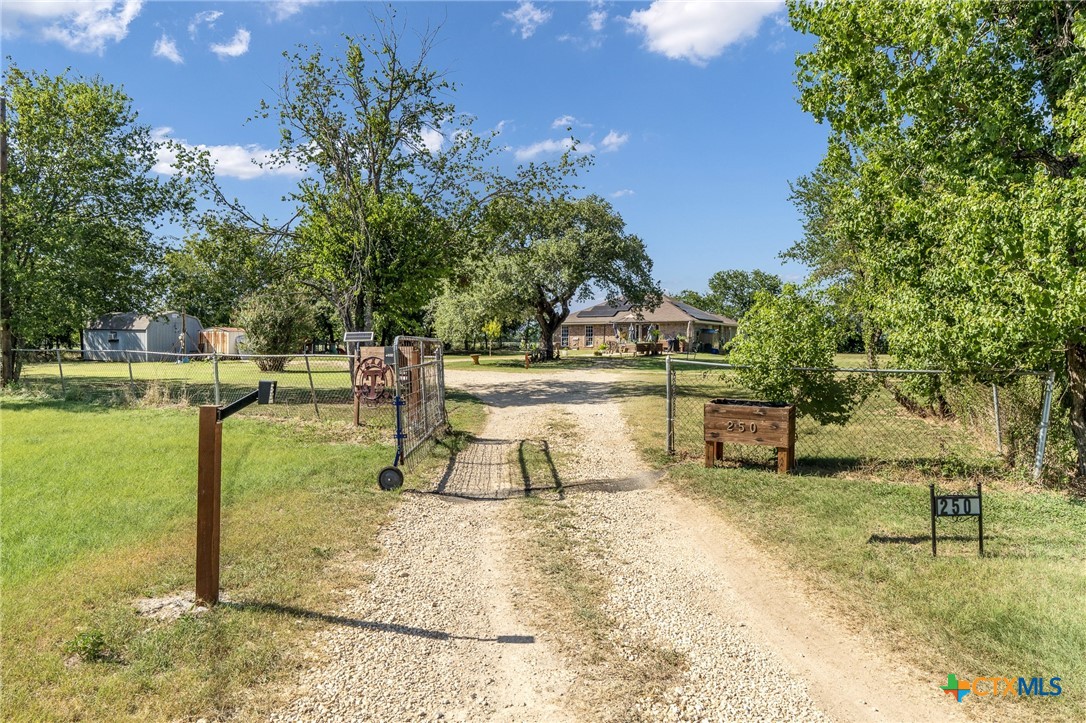 main property photo 5