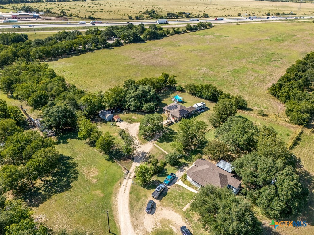 main property photo 7