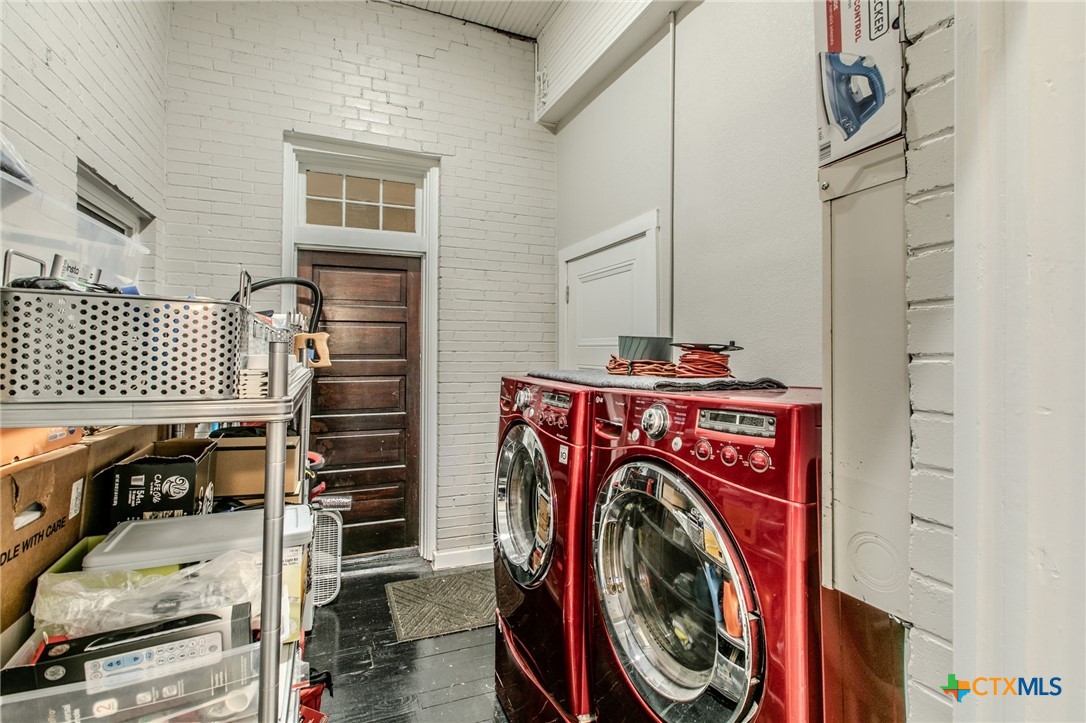 main property photo 20