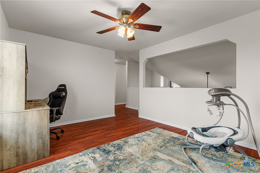 main property photo 17