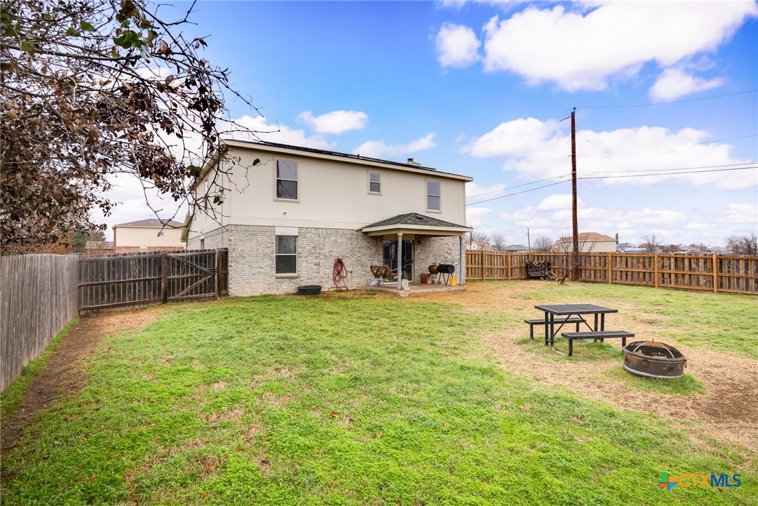 main property photo 25
