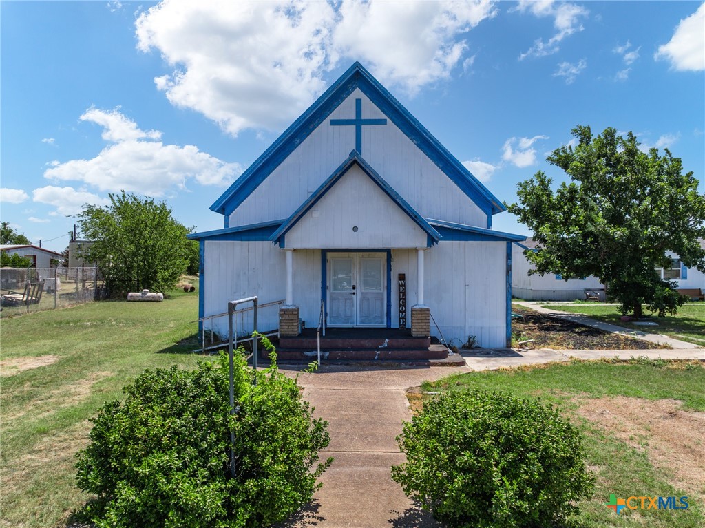 main property photo 4