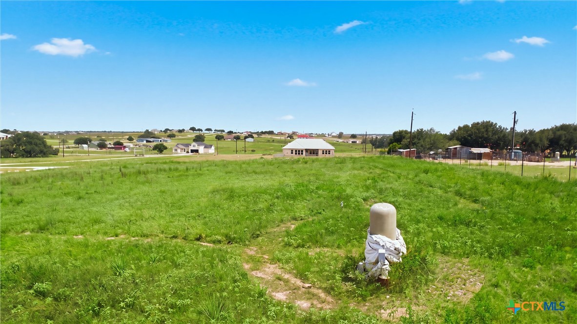 main property photo 28