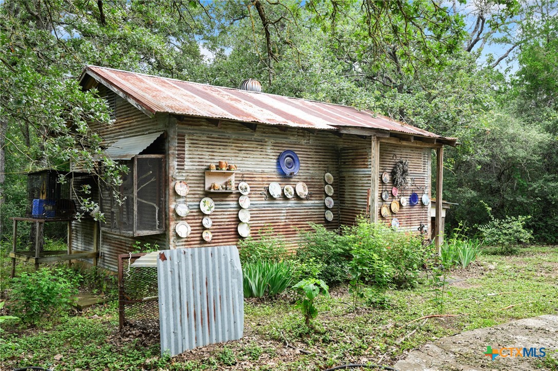 main property photo 27