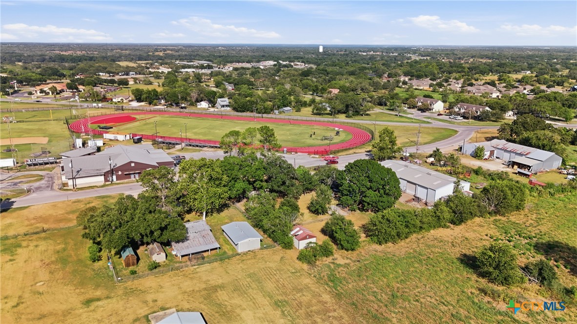 main property photo 34