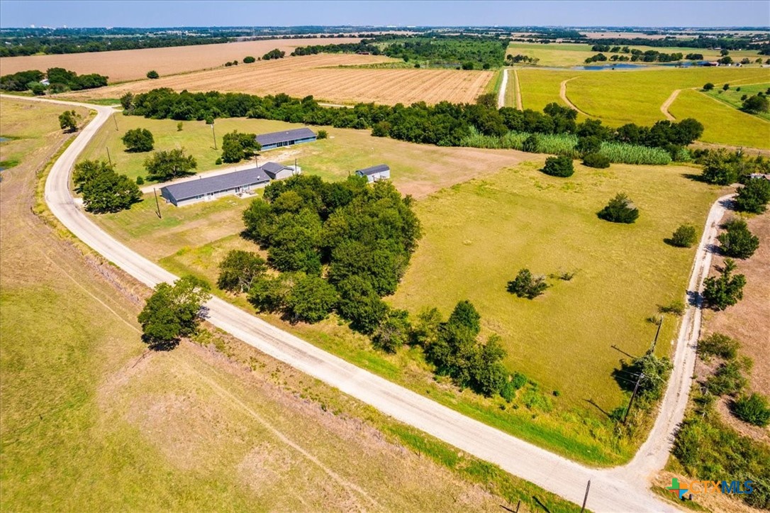 main property photo 41