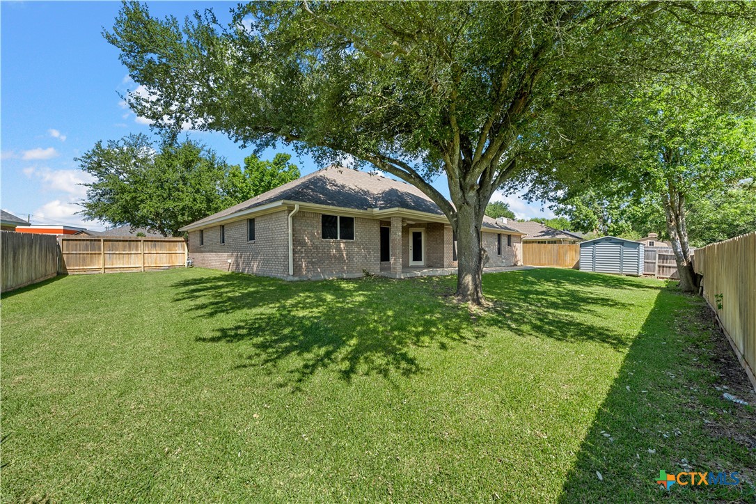 main property photo 25